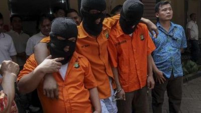 Polisi Cek TKP Curanmor di Ciputat Timur