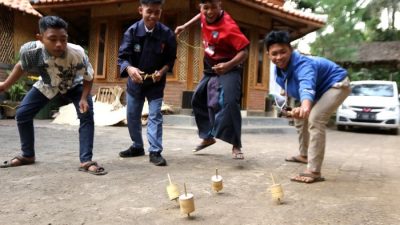 Putaran Gasing di Ujung Negeri Hidupkan Gaung Budaya
