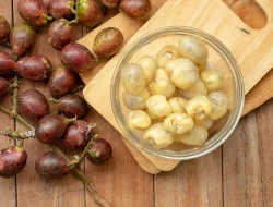 Matoa, Buah Khas Papua dengan Rasa Perpaduan Rambutan dan Kelengkeng