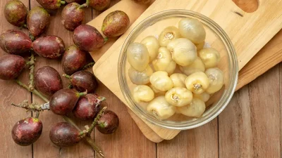 Matoa, Buah Khas Papua dengan Rasa Perpaduan Rambutan dan Kelengkeng